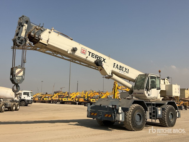 2011 Terex A600-1 60 ton 4x4x4 Rough Terrain Crane - Máy móc khác: hình 2 2011 Terex A600-1 60 ton 4x4x4 Rough Terrain Crane - Máy móc khác: hình 2
