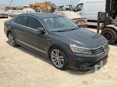 VOLKSWAGEN PASSAT (Inoperable) - Xe hơi: hình 4 VOLKSWAGEN PASSAT (Inoperable) - Xe hơi: hình 4