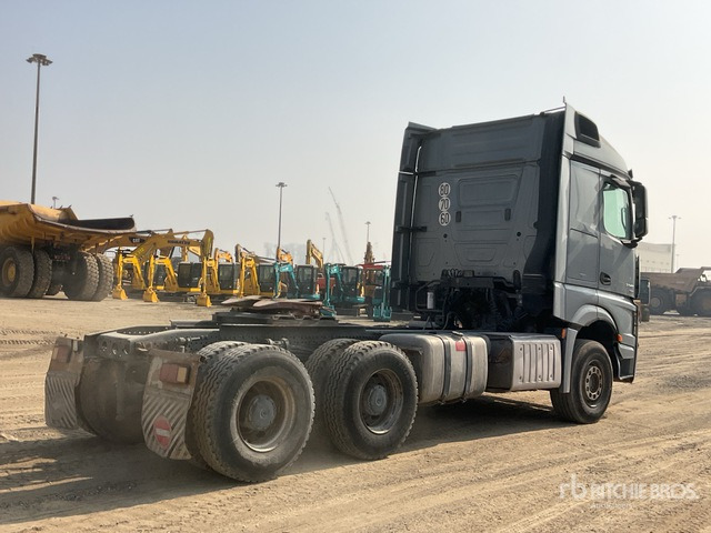 2014 Mercedes-Benz Actros 3345 6x4 T/A Sleeper Truck Tractor - Xe đầu kéo: hình 3 2014 Mercedes-Benz Actros 3345 6x4 T/A Sleeper Truck Tractor - Xe đầu kéo: hình 3