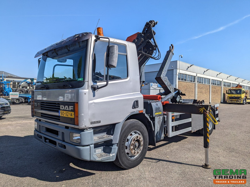 DAF 75.240 4x2 Dagcab Euro1 - Haakarm 14T + Palfinger PK11000 - Afstandsbediening - Xe tải nâng móc, Xe cẩu tự hành: hình 1 DAF 75.240 4x2 Dagcab Euro1 - Haakarm 14T + Palfinger PK11000 - Afstandsbediening - Xe tải nâng móc, Xe cẩu tự hành: hình 1