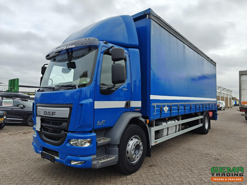 DAF FA LF280 4x2 Dagcab Euro6 - 6CIL - SchuifzeilenBak 7.5m + Laadklep 2500kg - HH Vloer - Xe tải thùng mui bạt: hình 1 DAF FA LF280 4x2 Dagcab Euro6 - 6CIL - SchuifzeilenBak 7.5m + Laadklep 2500kg - HH Vloer - Xe tải thùng mui bạt: hình 1