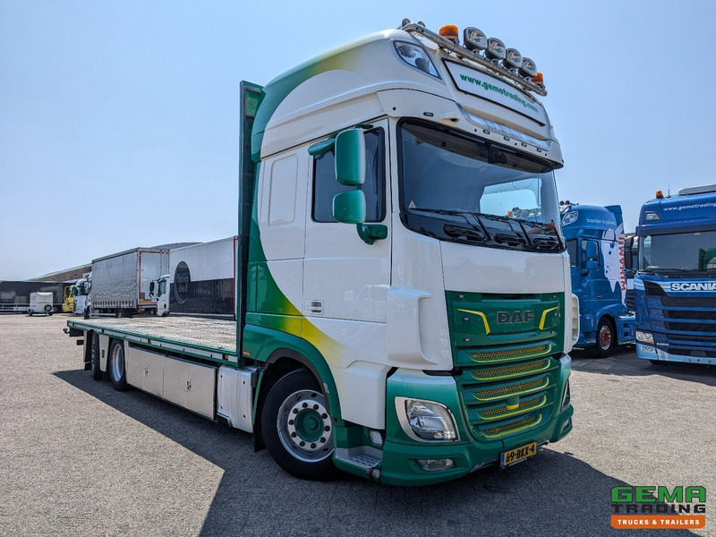 DAF XF 530 FAN 6x2/4 SuperSpaceCab Euro6C - Retarder - OpenLaadbak 7.4M - SmartTacho V2 - NOKKENAS problem - 05/2026 - Fourage APK - Xe tải thùng lửng/ Phẳng: hình 4 DAF XF 530 FAN 6x2/4 SuperSpaceCab Euro6C - Retarder - OpenLaadbak 7.4M - SmartTacho V2 - NOKKENAS problem - 05/2026 - Fourage APK - Xe tải thùng lửng/ Phẳng: hình 4