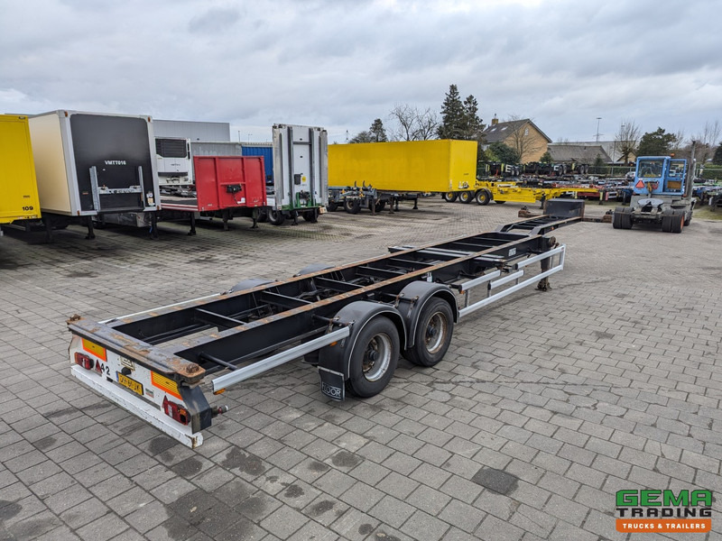 Floor FLCO 12-18 2-Assen BPW - Trommelremmen - 2x 20FT en 40FT Aansluiting - 4140KG - Xe chở container/ Sơ mi rơ moóc hoán đổi thân: hình 1 Floor FLCO 12-18 2-Assen BPW - Trommelremmen - 2x 20FT en 40FT Aansluiting - 4140KG - Xe chở container/ Sơ mi rơ moóc hoán đổi thân: hình 1