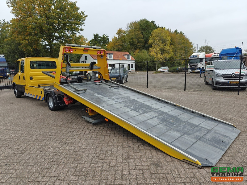 Iveco / Tevor 70C18/TR24 4x2 DubbelCabine Euro6D - TEVOR ZP30-C1 + Bril 1800KG - Afstandsbediening - 03/2026 APK - Xe tải kéo: hình 3 Iveco / Tevor 70C18/TR24 4x2 DubbelCabine Euro6D - TEVOR ZP30-C1 + Bril 1800KG - Afstandsbediening - 03/2026 APK - Xe tải kéo: hình 3