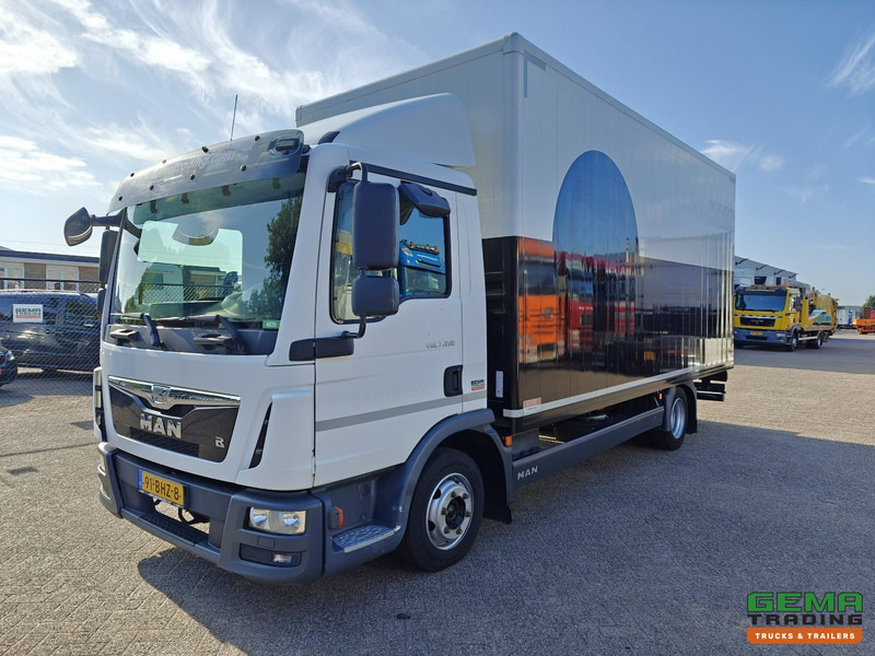 MAN TGL 7.150 4x2 Dagcab Euro6B - 7T - GeslotenBak 5.4m - Elec. Roldeur - 238.000km - Xe tải hộp: hình 1 MAN TGL 7.150 4x2 Dagcab Euro6B - 7T - GeslotenBak 5.4m - Elec. Roldeur - 238.000km - Xe tải hộp: hình 1