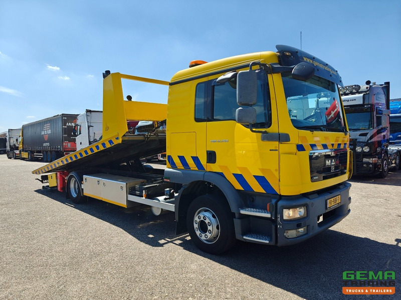 MAN TGM 12.250 4X2 BL DubbelCab 6 Pers. - Falkom FAS6000 + FAL2000 + Dubbele Lier 3600KG - Afstandsbediening - 10/2025 APK - Xe tải kéo: hình 5 MAN TGM 12.250 4X2 BL DubbelCab 6 Pers. - Falkom FAS6000 + FAL2000 + Dubbele Lier 3600KG - Afstandsbediening - 10/2025 APK - Xe tải kéo: hình 5