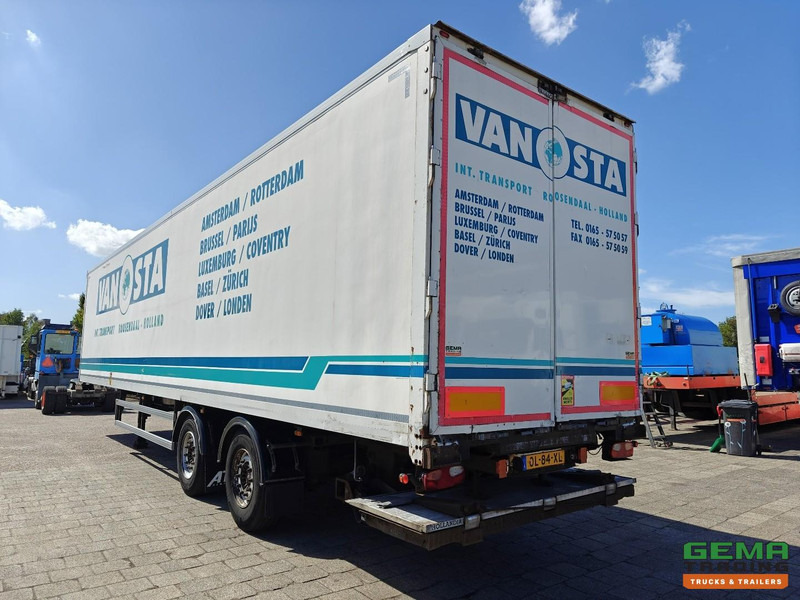 SYSTEM TRAILERS GS PRS 18 2-Assen SAF - LiftAs en StuurAs - Schijfremmen - Gesloten Opbouw - Laadklep 2000KG - Sơ mi rơ moóc hộp kín: hình 4 SYSTEM TRAILERS GS PRS 18 2-Assen SAF - LiftAs en StuurAs - Schijfremmen - Gesloten Opbouw - Laadklep 2000KG - Sơ mi rơ moóc hộp kín: hình 4