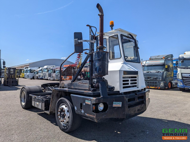 Terberg YT17 MOTOR DEFECT - MMBS Kenteken - Máy cày trạm: hình 2 Terberg YT17 MOTOR DEFECT - MMBS Kenteken - Máy cày trạm: hình 2