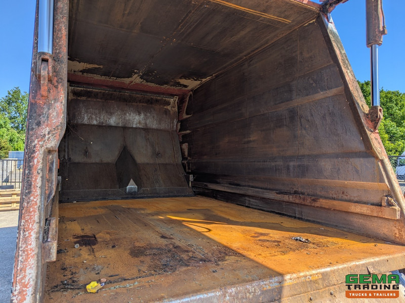Volvo FE 300 EEV 6x2/4 Dagcab Euro5 EEV K - Zoeller Ekopres Medium XL - 10/2025APK - Xe tải chở rác: hình 5 Volvo FE 300 EEV 6x2/4 Dagcab Euro5 EEV K - Zoeller Ekopres Medium XL - 10/2025APK - Xe tải chở rác: hình 5
