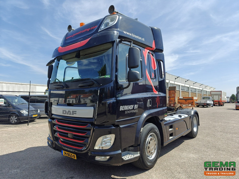 DAF CF 440 FT 4x2 Spacecab Euro6A - SchuifSchotel - Nato - Xe đầu kéo: hình 1 DAF CF 440 FT 4x2 Spacecab Euro6A - SchuifSchotel - Nato - Xe đầu kéo: hình 1