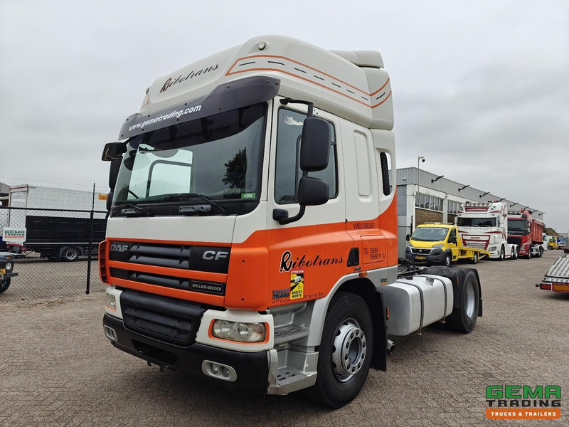 DAF CF75.250 4x2 SpaceCab Euro5 - Handgeschakeld - Airco - Xe đầu kéo: hình 1 DAF CF75.250 4x2 SpaceCab Euro5 - Handgeschakeld - Airco - Xe đầu kéo: hình 1