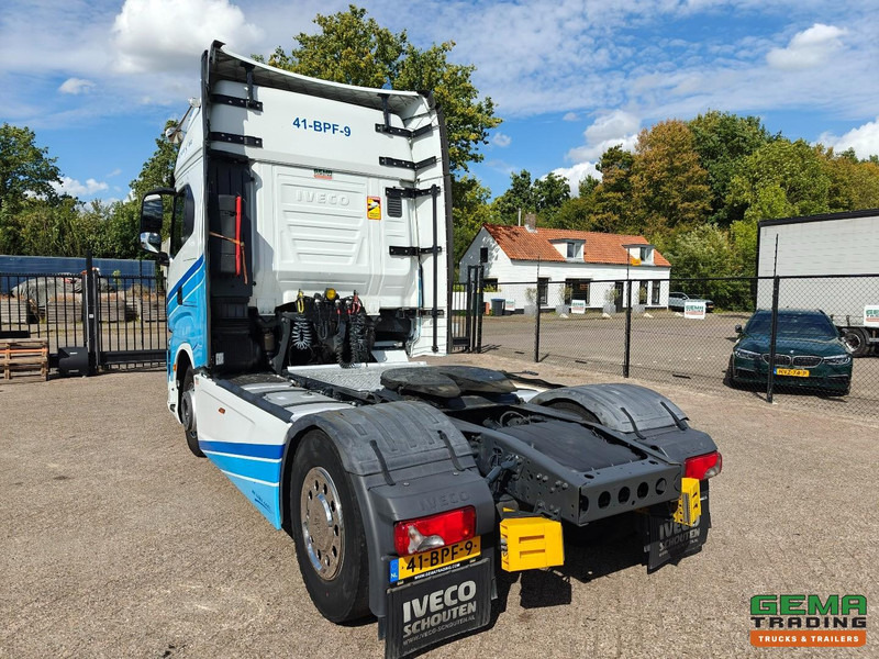 Iveco S-WAY 420 4x2 Euro6D - Dubbele Tanks - StandAirco - Navi - SMARTTacho V2 - 04/2026 APK - Xe đầu kéo: hình 4 Iveco S-WAY 420 4x2 Euro6D - Dubbele Tanks - StandAirco - Navi - SMARTTacho V2 - 04/2026 APK - Xe đầu kéo: hình 4