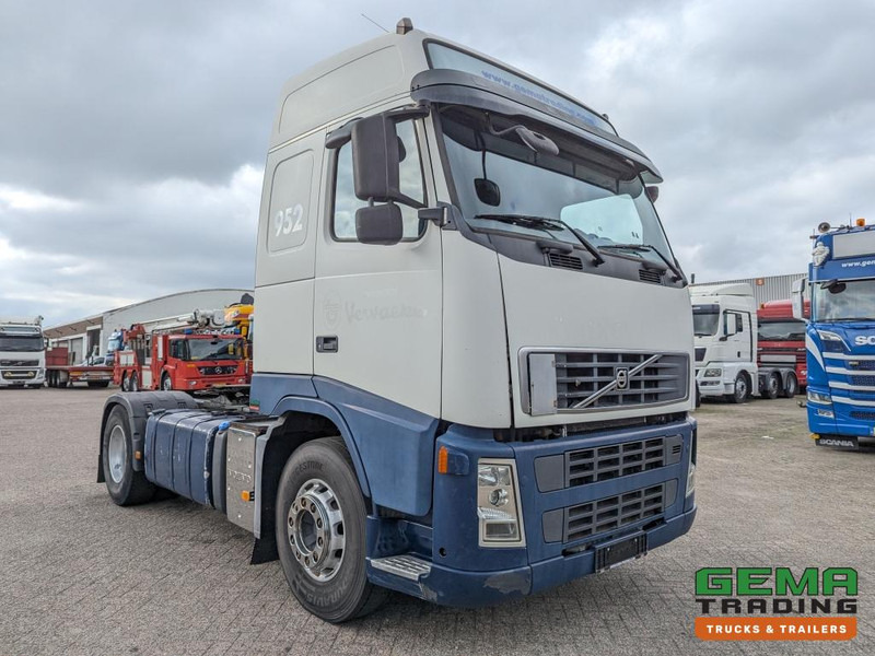 Volvo FH400 4x2 Euro5 FH400 4x2 Globetrotter Euro5 - ADR FL AT OX (T1513) - Xe đầu kéo: hình 2 Volvo FH400 4x2 Euro5 FH400 4x2 Globetrotter Euro5 - ADR FL AT OX (T1513) - Xe đầu kéo: hình 2