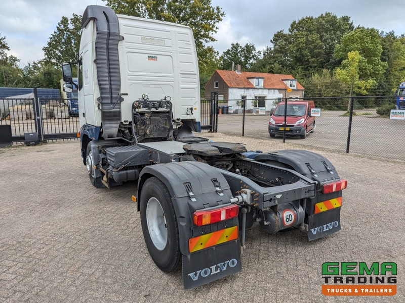 Volvo FH400 4x2 Euro5 FH400 4x2 Globetrotter Euro5 - ADR FL AT OX (T1513) - Xe đầu kéo: hình 4 Volvo FH400 4x2 Euro5 FH400 4x2 Globetrotter Euro5 - ADR FL AT OX (T1513) - Xe đầu kéo: hình 4