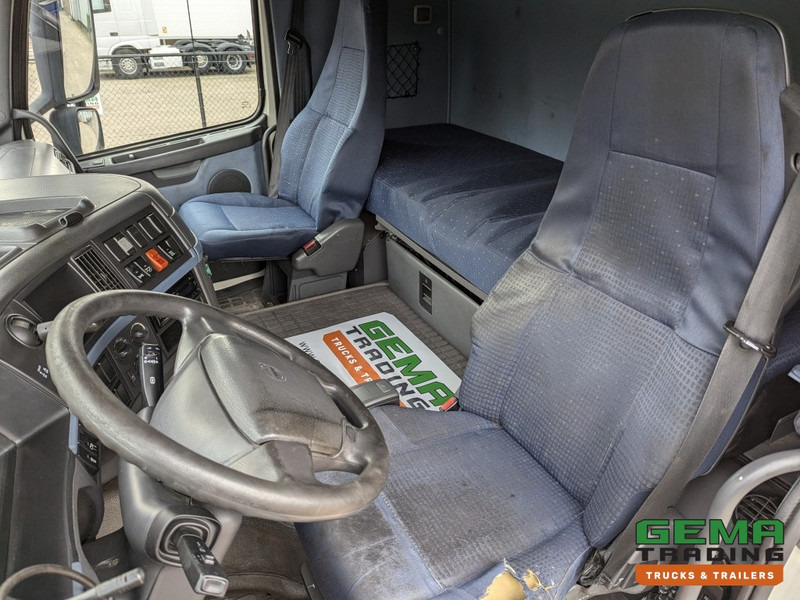 Volvo FH400 4x2 Euro5 FH400 4x2 Globetrotter Euro5 - ADR FL AT OX (T1513) - Xe đầu kéo: hình 5 Volvo FH400 4x2 Euro5 FH400 4x2 Globetrotter Euro5 - ADR FL AT OX (T1513) - Xe đầu kéo: hình 5