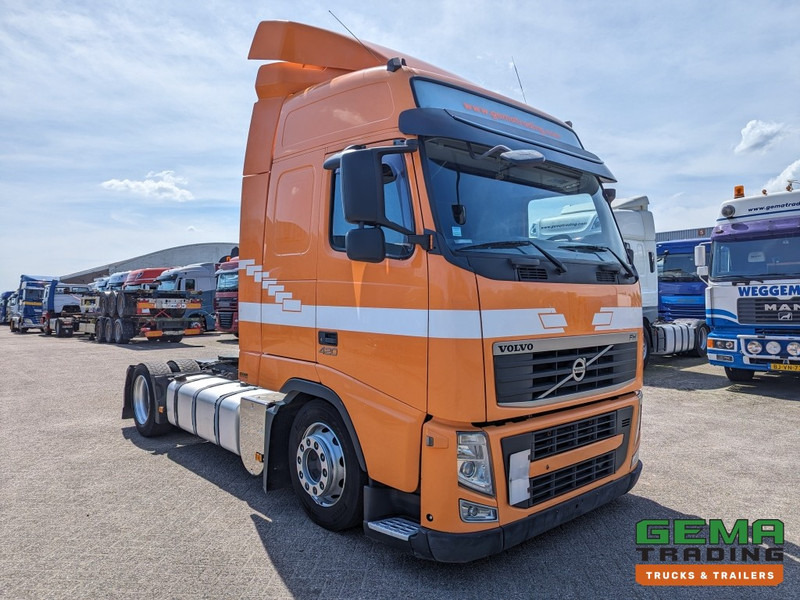 Volvo FH420 4x2 Euro5 FH420 4x2 Globetrotter Euro5 - XLOW - Xe đầu kéo: hình 2 Volvo FH420 4x2 Euro5 FH420 4x2 Globetrotter Euro5 - XLOW - Xe đầu kéo: hình 2