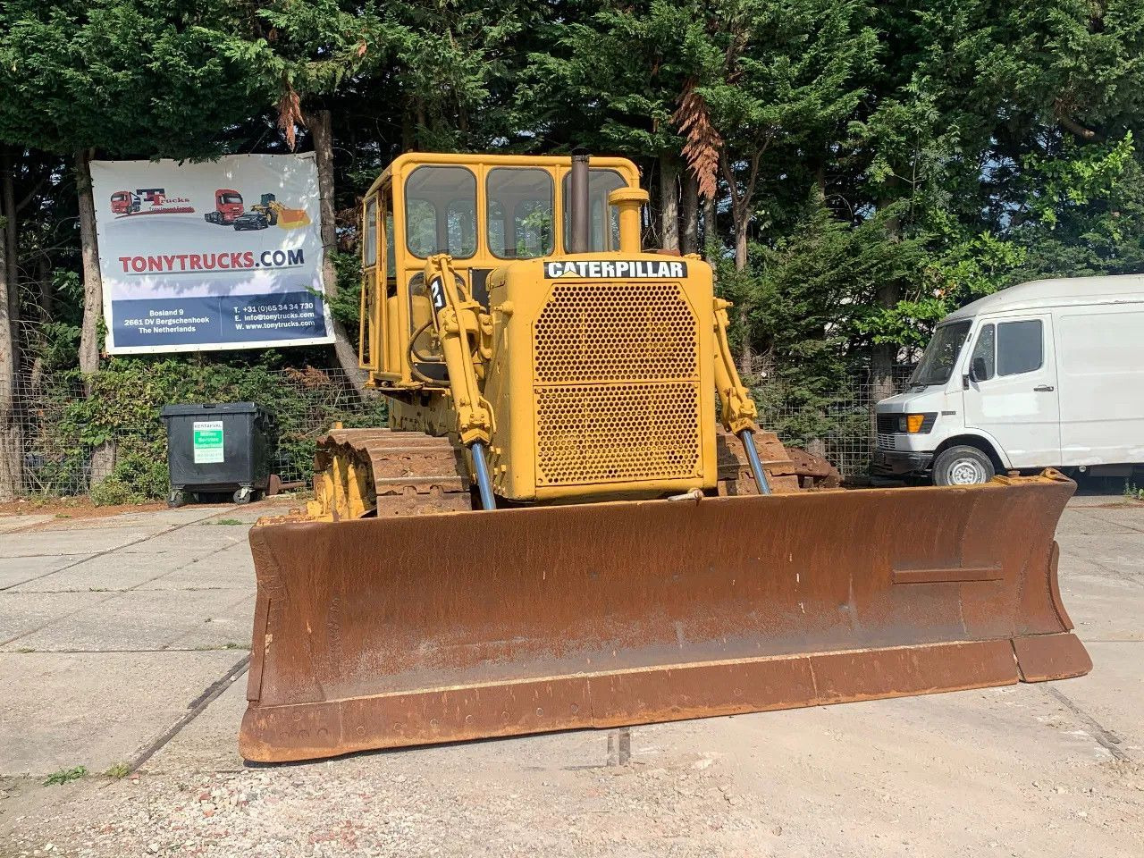 CAT Caterpillar D7E Bulldozer with ripper CLUTCH DEF CAT D7E Bulldozer with ripper CLUTCH DEFECT - Máy ủi: hình 1 CAT Caterpillar D7E Bulldozer with ripper CLUTCH DEF CAT D7E Bulldozer with ripper CLUTCH DEFECT - Máy ủi: hình 1
