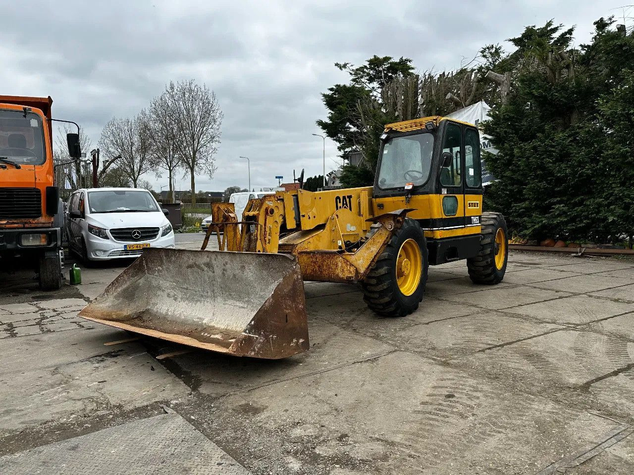 CAT Caterpillar TH63 4X4X4 Telehandler - Xe nhấc hình viễn vọng kính: hình 2 CAT Caterpillar TH63 4X4X4 Telehandler - Xe nhấc hình viễn vọng kính: hình 2