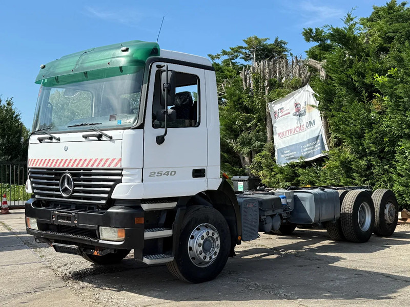 Mercedes-Benz Actros 2540 V6 6X2 Chassis Spring/Air Manual gearbox - Xe tải khung gầm: hình 2 Mercedes-Benz Actros 2540 V6 6X2 Chassis Spring/Air Manual gearbox - Xe tải khung gầm: hình 2