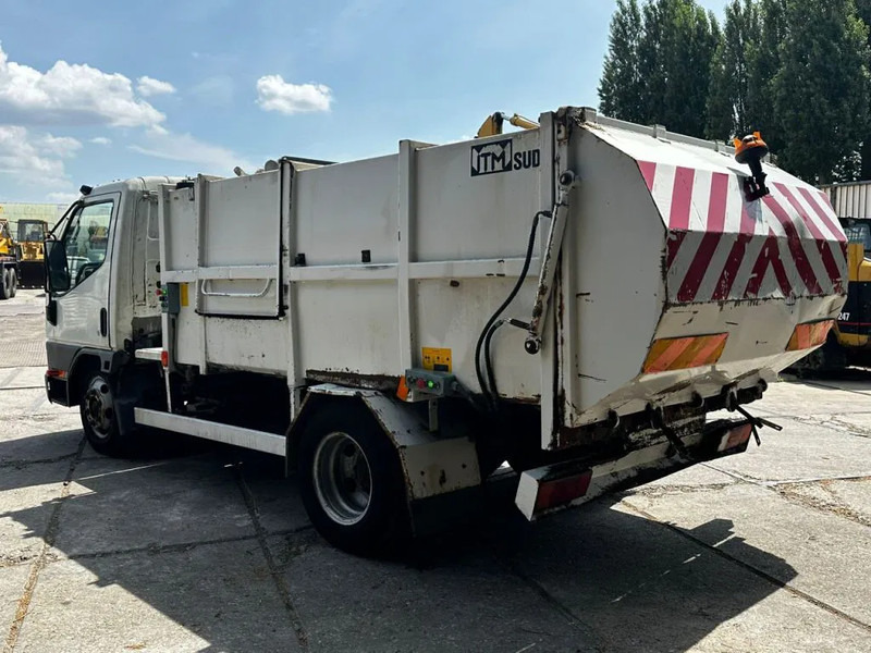 Mitsubishi Canter GARBAGE TRUCK SPRING/SPRING MANUAL GEARBOX - Xe tải chở rác: hình 4 Mitsubishi Canter GARBAGE TRUCK SPRING/SPRING MANUAL GEARBOX - Xe tải chở rác: hình 4