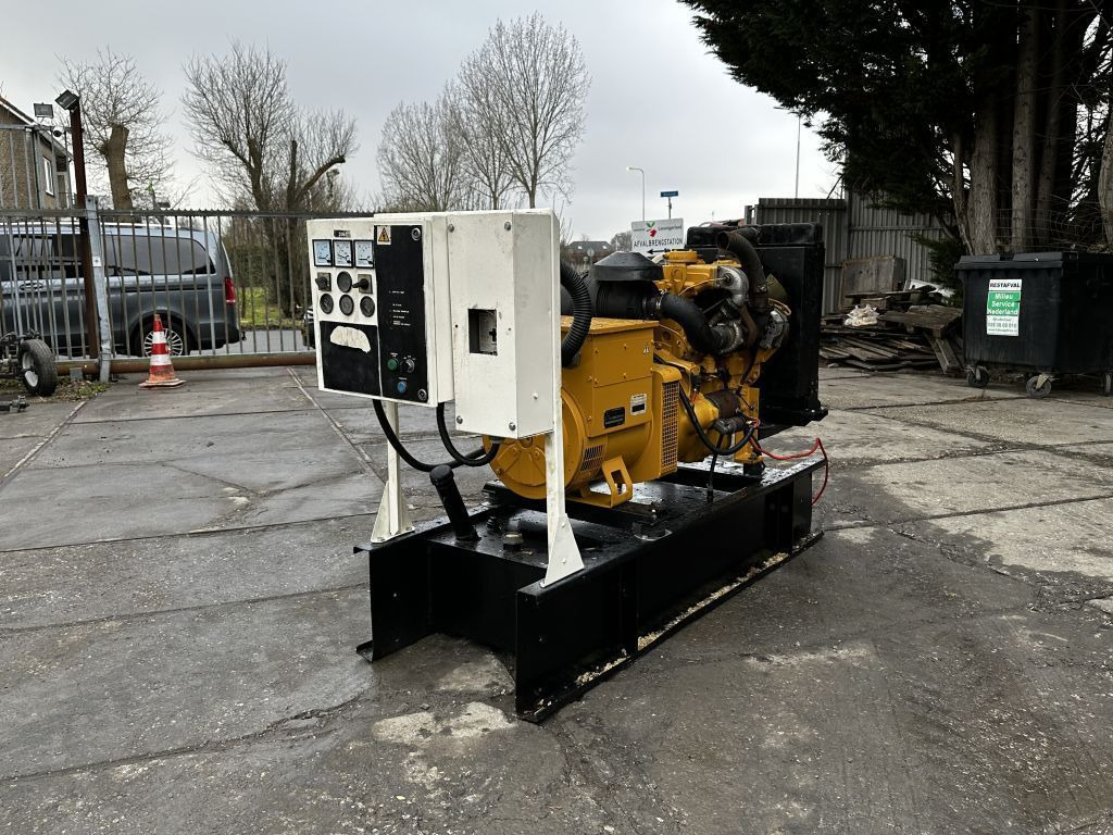 Olympian 60KVA Generator 3 Phase Olympian 60KVA Generator 3 Phase - Bộ phát điện: hình 2 Olympian 60KVA Generator 3 Phase Olympian 60KVA Generator 3 Phase - Bộ phát điện: hình 2