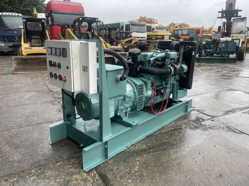 Perkins 85 KVA Generator 3 Phase - Bộ phát điện: hình 4 Perkins 85 KVA Generator 3 Phase - Bộ phát điện: hình 4
