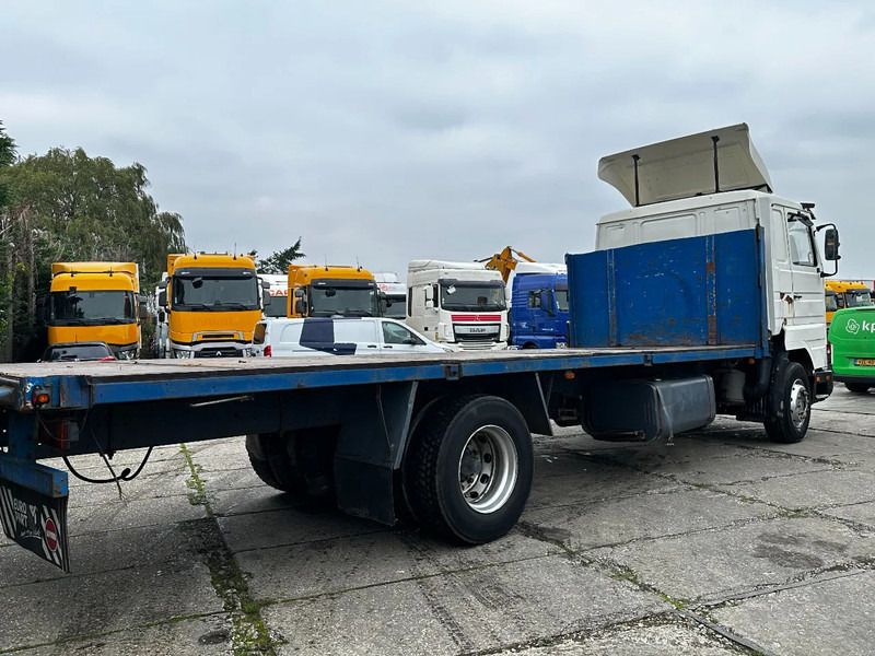 Scania P113-360 4X2 Platform Manual Gear Retarder - Xe tải thùng lửng/ Phẳng: hình 4 Scania P113-360 4X2 Platform Manual Gear Retarder - Xe tải thùng lửng/ Phẳng: hình 4