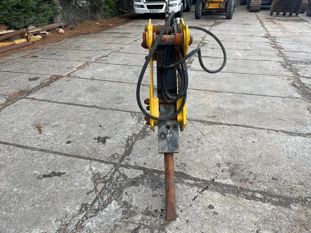 Soosan *NEW AND UNUSED* Soosan SB40 Hydraulic br Soosan *NEW AND UNUSED* Soosan SB40 Hydra - Búa thủy lực cho Máy móc xây dựng: hình 3 Soosan *NEW AND UNUSED* Soosan SB40 Hydraulic br Soosan *NEW AND UNUSED* Soosan SB40 Hydra - Búa thủy lực cho Máy móc xây dựng: hình 3