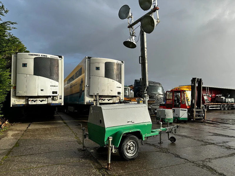 Terex AL4050 Towerlight 4X1000 Watt Lights - Tháp thắp sáng: hình 5 Terex AL4050 Towerlight 4X1000 Watt Lights - Tháp thắp sáng: hình 5