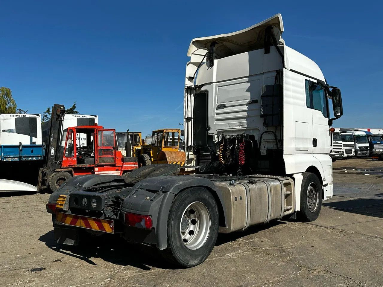 MAN TGX 18.480 4X2 Tractor-unit Spring/Air Retarder - Xe đầu kéo: hình 4 MAN TGX 18.480 4X2 Tractor-unit Spring/Air Retarder - Xe đầu kéo: hình 4