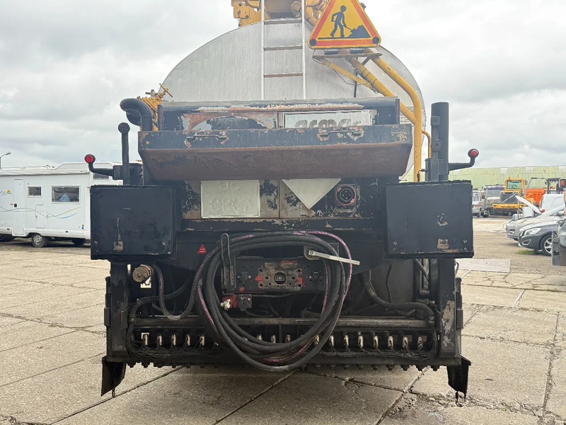 Renault G260 4X2 ACMAR Bitumen Sprayer 10.000L Spring/Spring Manual Gear - Xe tải: hình 4 Renault G260 4X2 ACMAR Bitumen Sprayer 10.000L Spring/Spring Manual Gear - Xe tải: hình 4