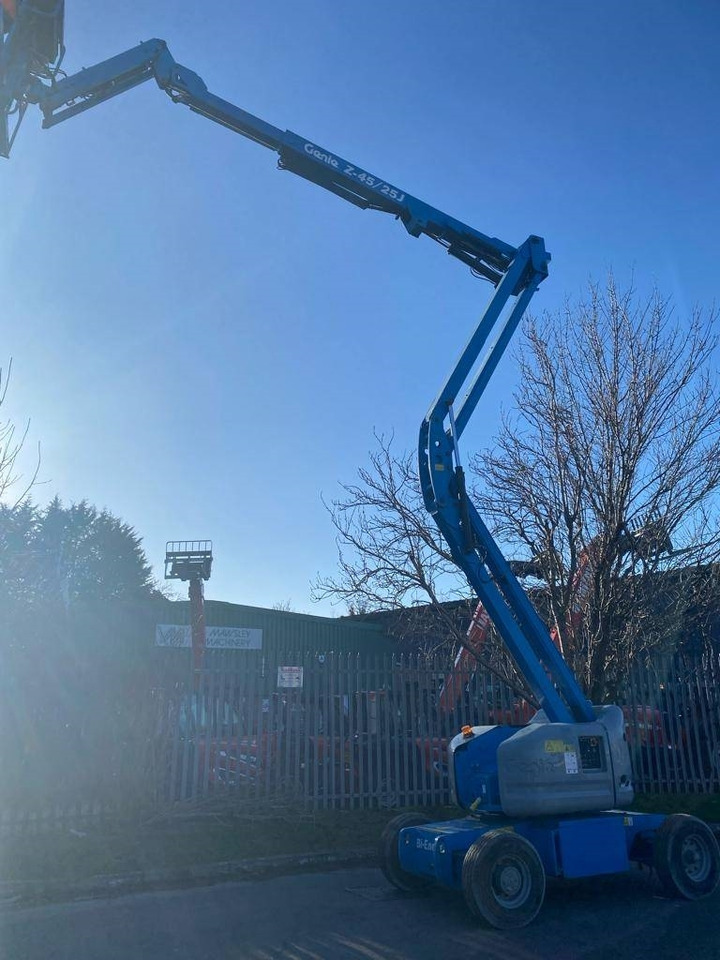 Genie Z 45/25 J BI  - Xe nâng người nhiều khớp nối: hình 5 Genie Z 45/25 J BI  - Xe nâng người nhiều khớp nối: hình 5