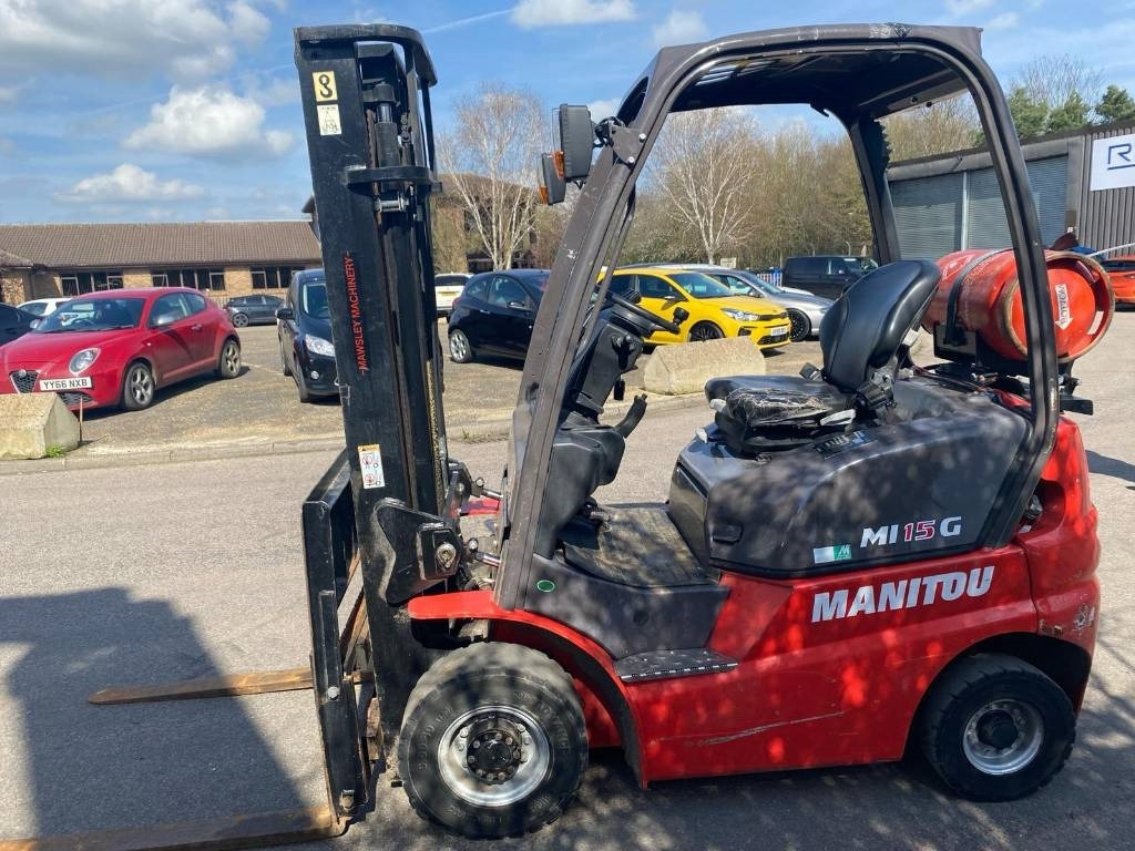 Manitou MI 15 G - Xe nâng gas: hình 5 Manitou MI 15 G - Xe nâng gas: hình 5