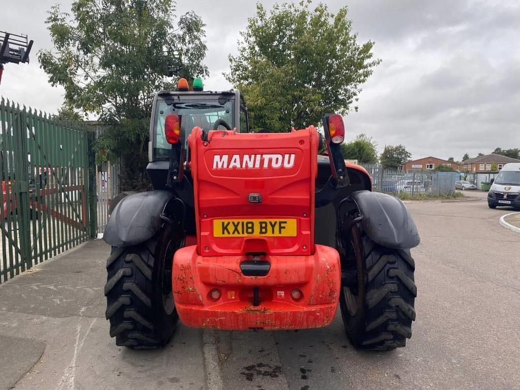 Manitou MT 1440 - Xe nhấc hình viễn vọng kính: hình 5 Manitou MT 1440 - Xe nhấc hình viễn vọng kính: hình 5
