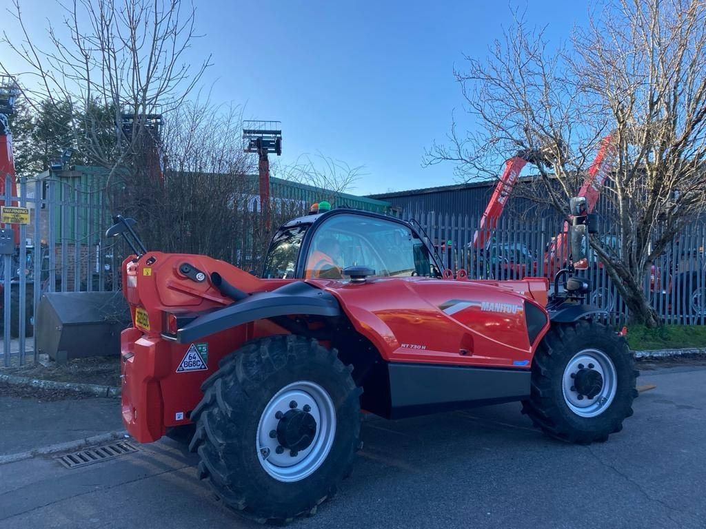 Xe nhấc hình viễn vọng kính Manitou MT730H: hình 1