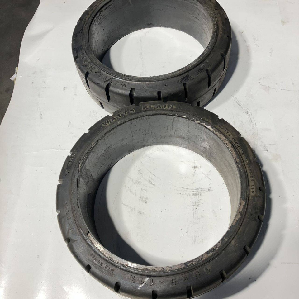 2X Watts 15x5x11 1/4 tyres - Lốp cho Thiết bị xử lý vật liệu: hình 4 2X Watts 15x5x11 1/4 tyres - Lốp cho Thiết bị xử lý vật liệu: hình 4