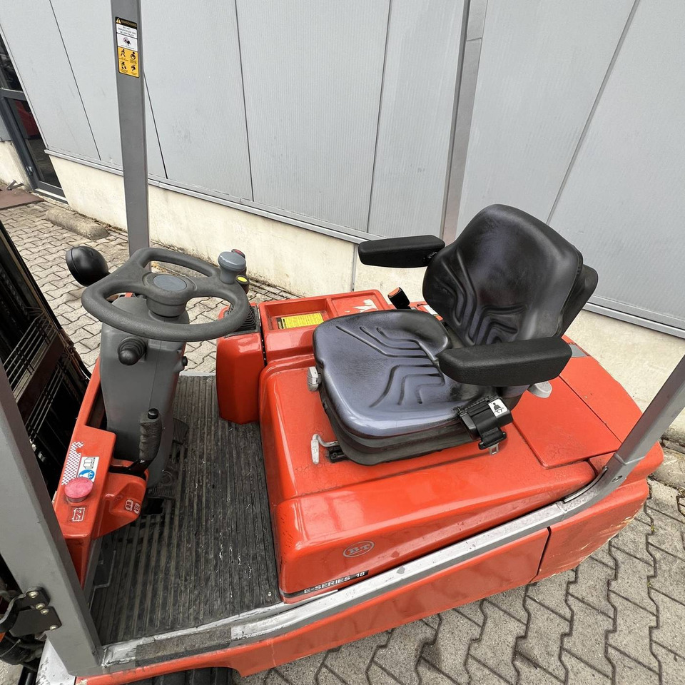 BT CBE18T - Xe nâng điện: hình 2 BT CBE18T - Xe nâng điện: hình 2
