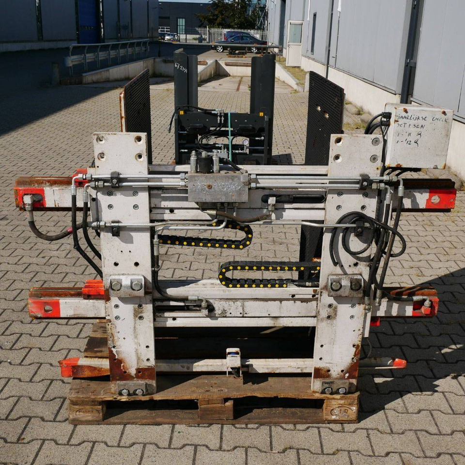 Cascade Carton and appliance clamps - Ngàm kẹp: hình 5 Cascade Carton and appliance clamps - Ngàm kẹp: hình 5