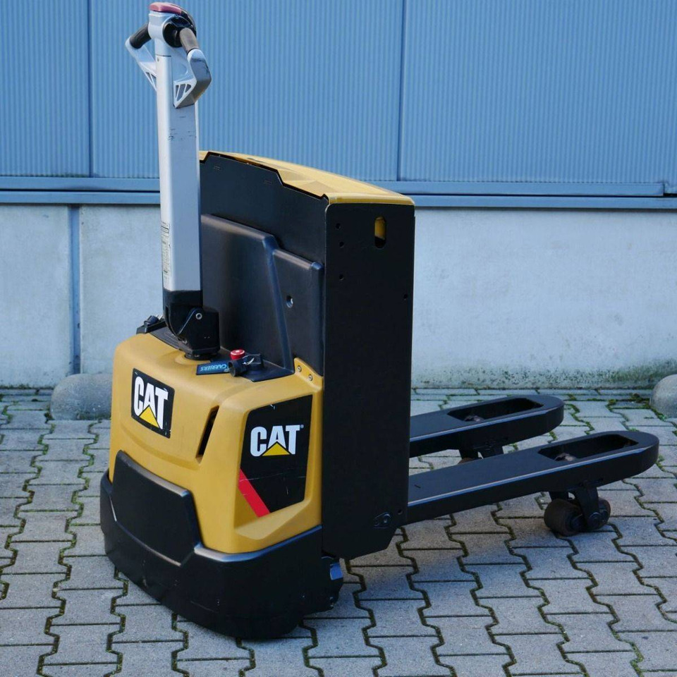 Caterpillar NPP16N2 - Xe tải nâng pallet: hình 2 Caterpillar NPP16N2 - Xe tải nâng pallet: hình 2