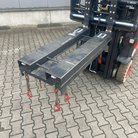 Carl Stahl battery change on forks - Đính kèm cho Thiết bị xử lý vật liệu: hình 1 Carl Stahl battery change on forks - Đính kèm cho Thiết bị xử lý vật liệu: hình 1