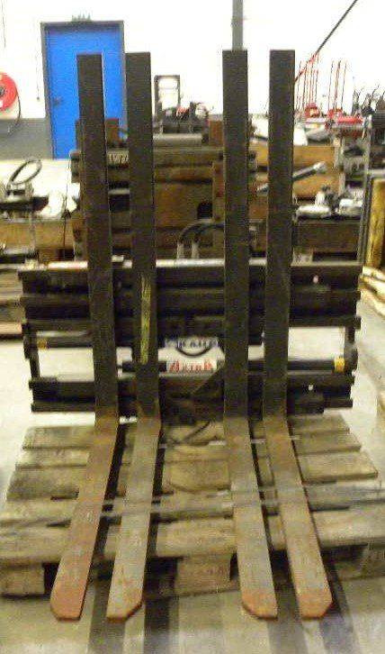 Kaup Double pallet handler - Đính kèm: hình 1 Kaup Double pallet handler - Đính kèm: hình 1