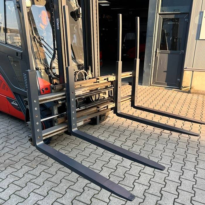 Kaup Double pallethandler with sideshift - Đính kèm: hình 2 Kaup Double pallethandler with sideshift - Đính kèm: hình 2