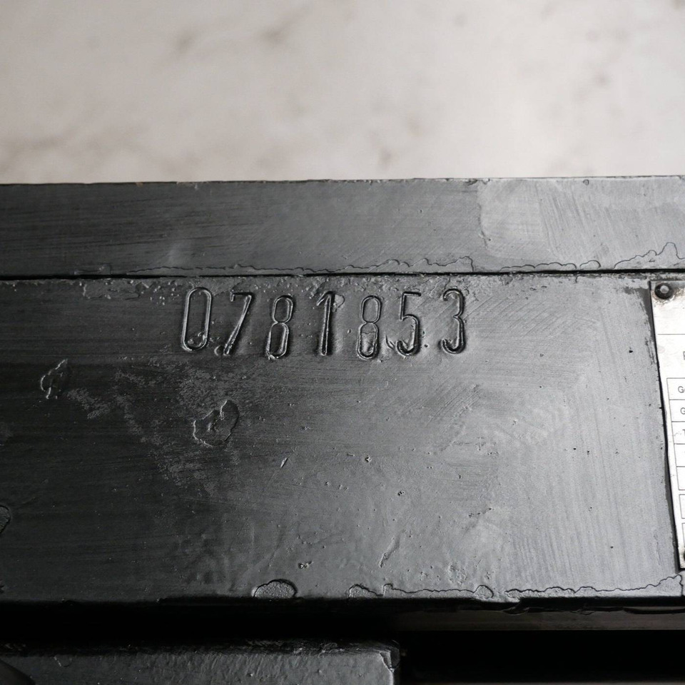 Stabau Fork positioner with separate side shift - Đính kèm: hình 5 Stabau Fork positioner with separate side shift - Đính kèm: hình 5