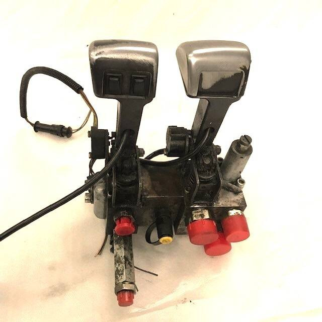 Distribution block for Still/Wagner - Van thủy lực cho Thiết bị xử lý vật liệu: hình 1 Distribution block for Still/Wagner - Van thủy lực cho Thiết bị xử lý vật liệu: hình 1