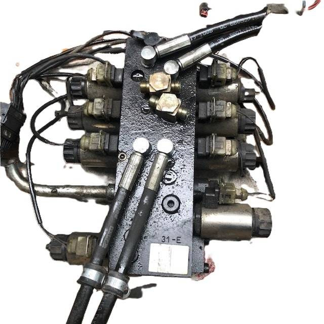 Hydraulic control valve for Still - Van thủy lực cho Thiết bị xử lý vật liệu: hình 1 Hydraulic control valve for Still - Van thủy lực cho Thiết bị xử lý vật liệu: hình 1
