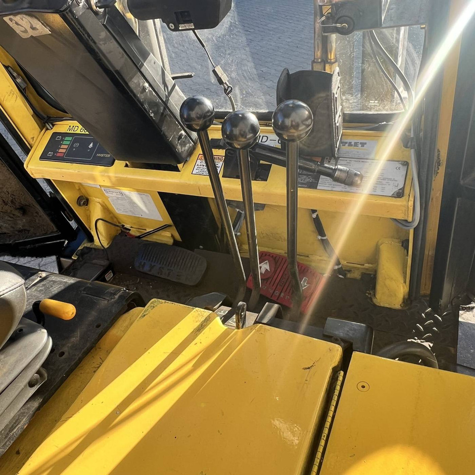 Xe nâng điện Hyster E4.50XL: hình 15