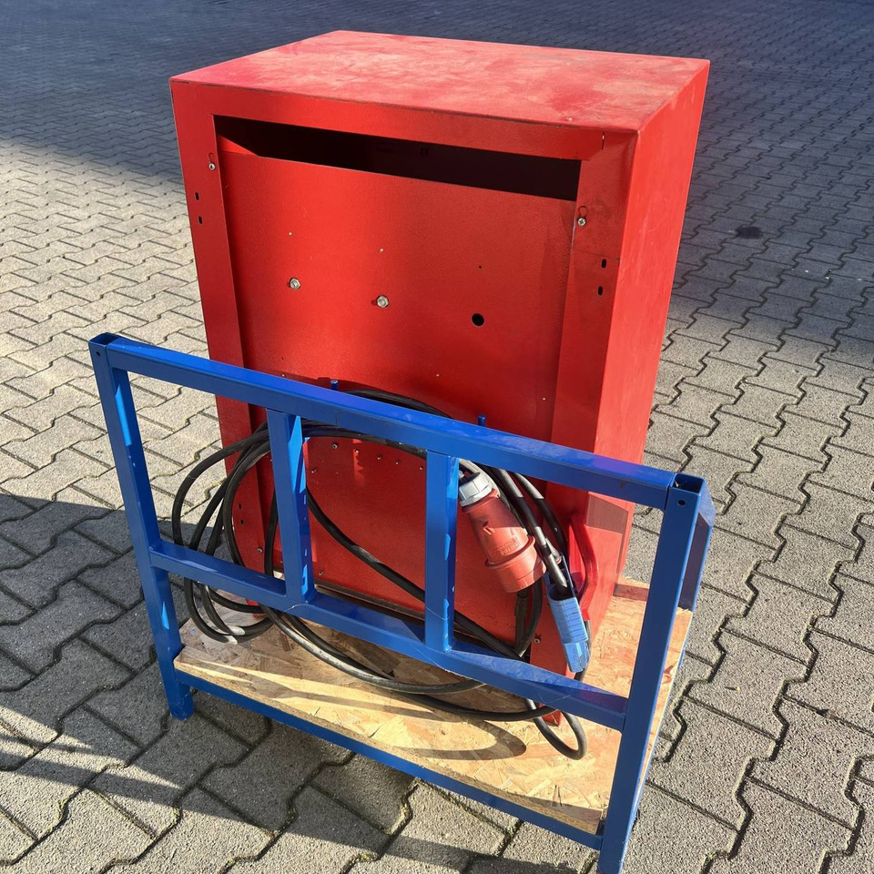 Xe nâng điện Hyster E4.50XL: hình 9