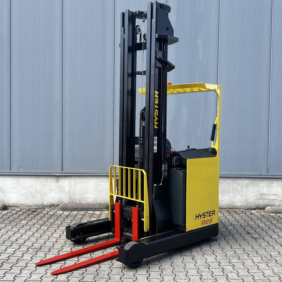 Hyster R1.4H - Xe tải tiếp cận: hình 2 Hyster R1.4H - Xe tải tiếp cận: hình 2