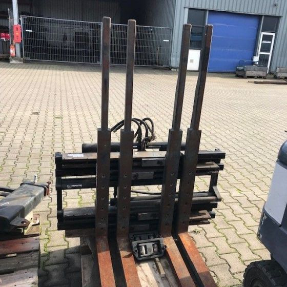 Kaup Double pallet handler with separate side shift - Chĩa: hình 3 Kaup Double pallet handler with separate side shift - Chĩa: hình 3