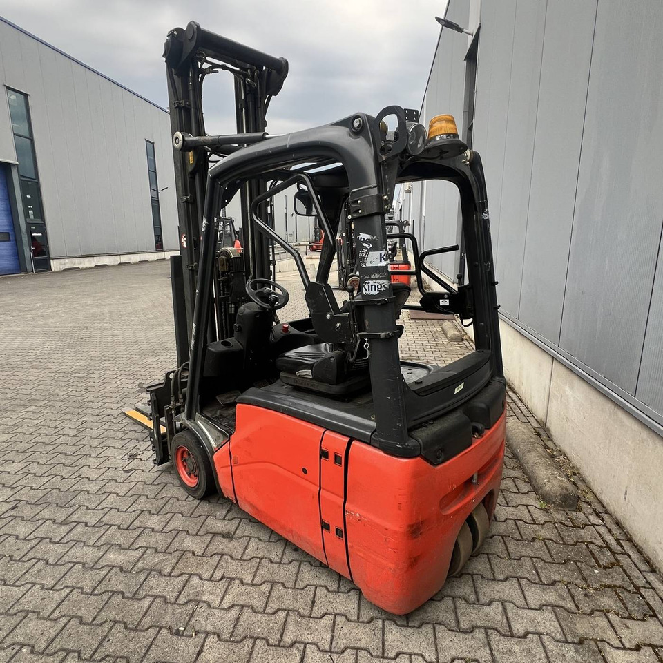 Linde E16 (386) - Xe nâng điện: hình 2 Linde E16 (386) - Xe nâng điện: hình 2